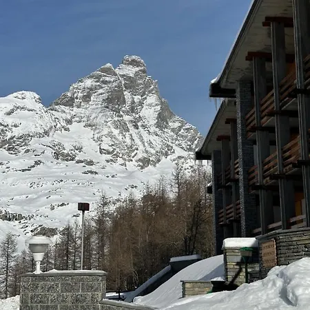 Maison Rododendro Elegant Appartamento Breuil-Cervinia