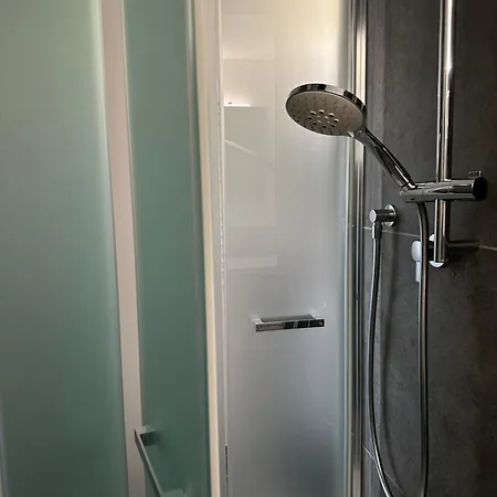 Maison Rododendro Elegant ברויל-קרוויניה