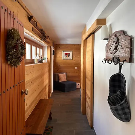 Maison Rododendro Elegant דירה