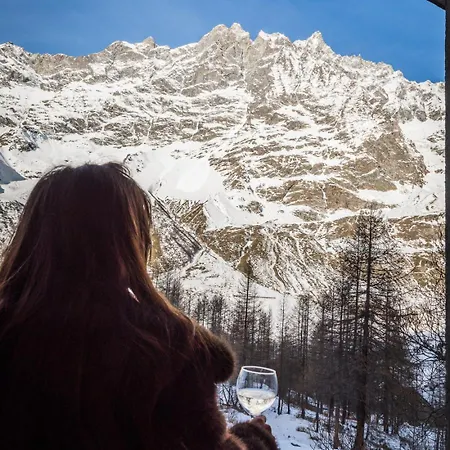 Maison Rododendro Elegant ברויל-קרוויניה